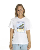YELLOW UMBRELLAS TEE